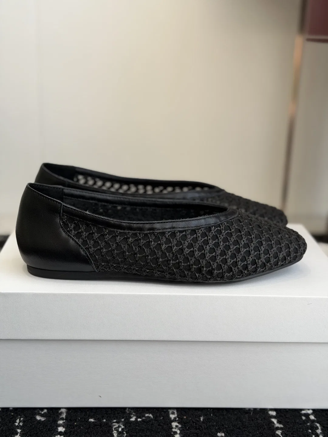 THEROW 27FW ZJUQOUM 005 플랫슈즈 11