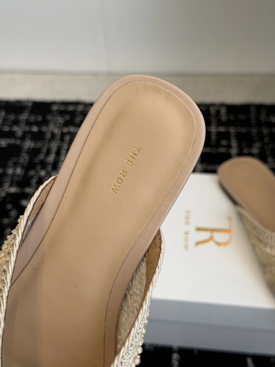 THEROW 27FW ZJUQOUM 006 슬리퍼 16