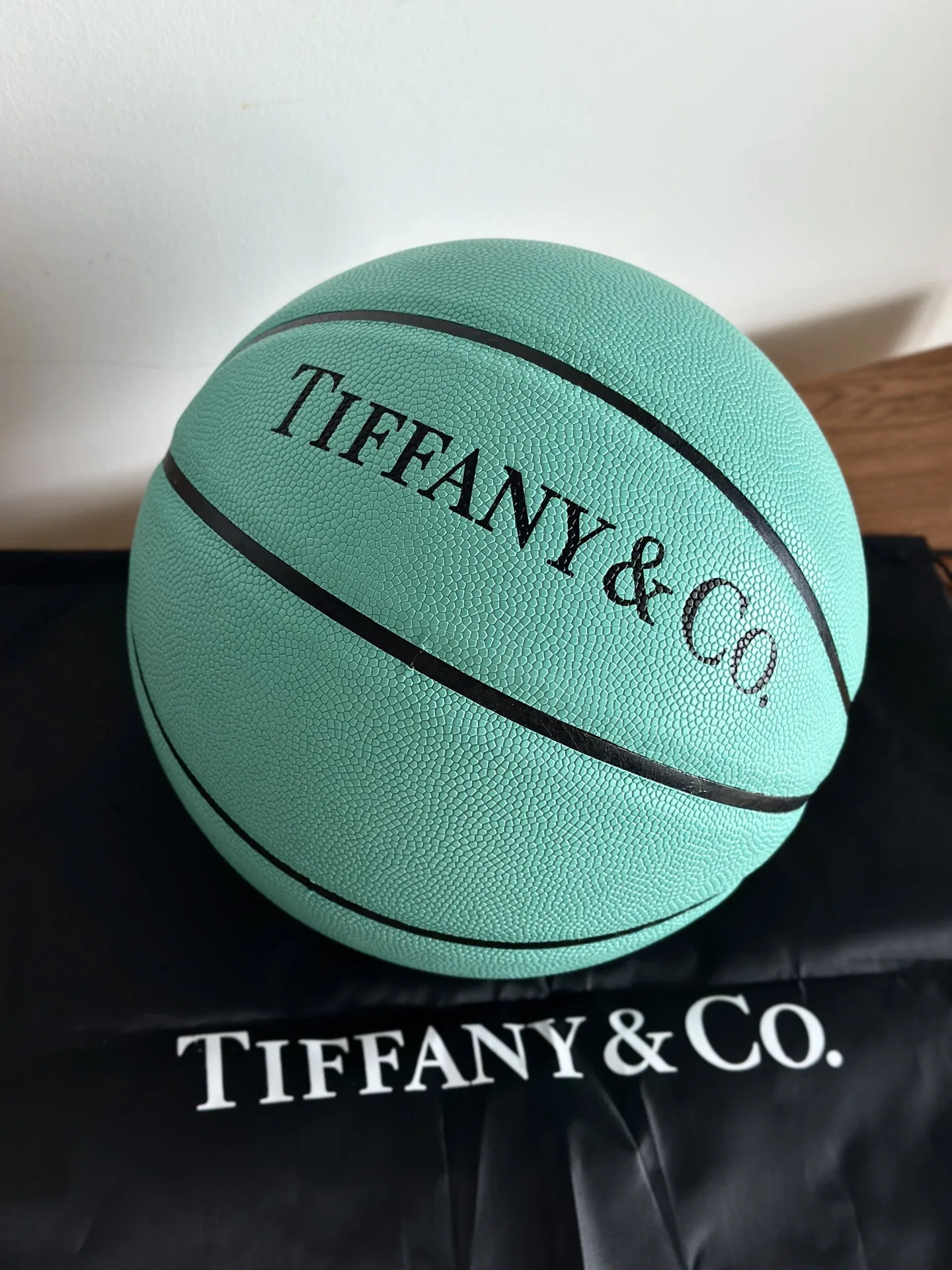 TIFFANY 27FW XDEWXWD 003 농구공 7