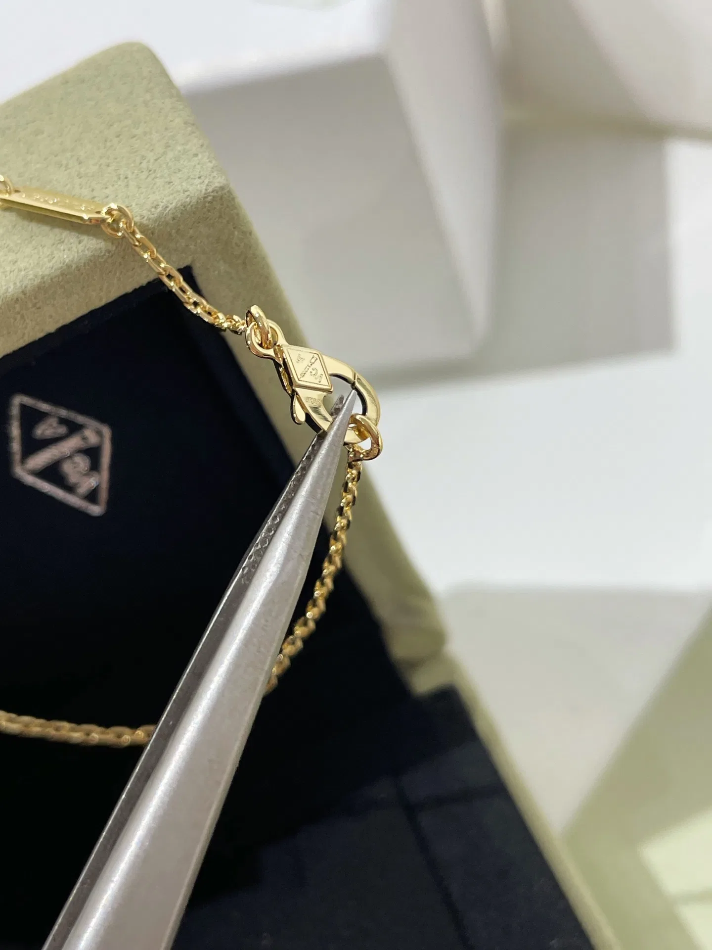 VANCLEEF 27FW AKOWINO 007 목걸이 7