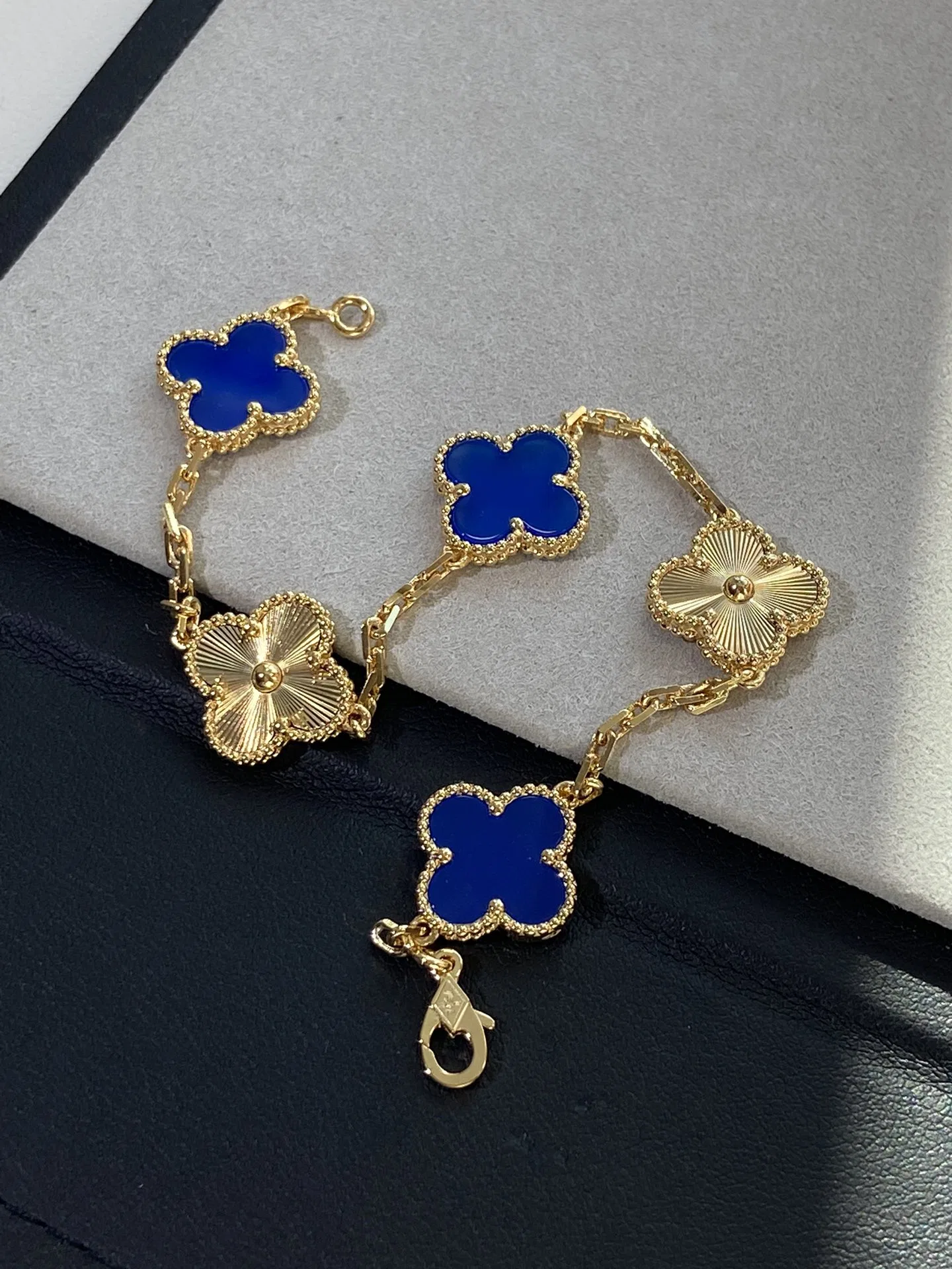 VANCLEEF 27FW LDOUGHM 002 팔찌 9