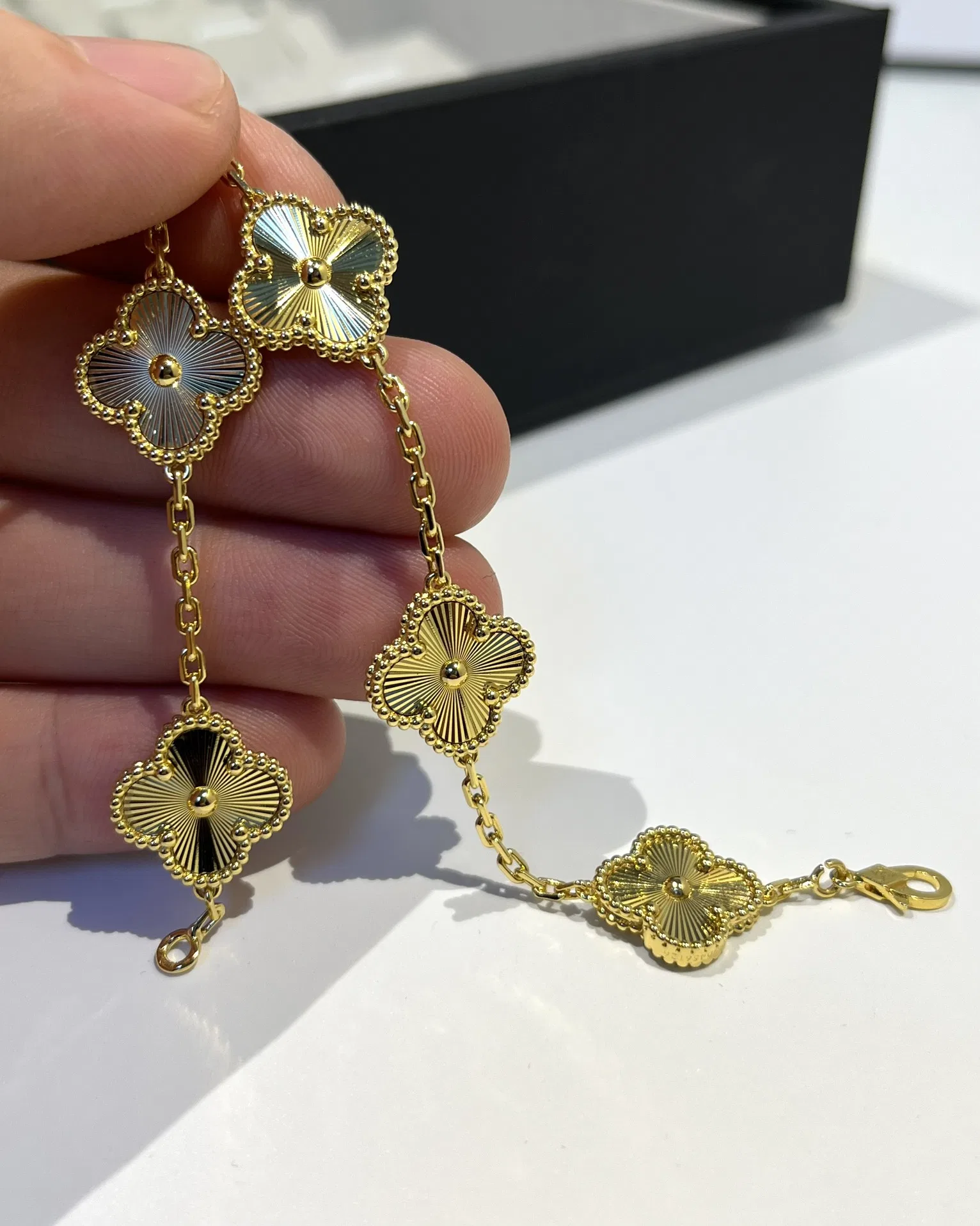 VANCLEEF 27FW LMWCZDV 005 팔찌 11
