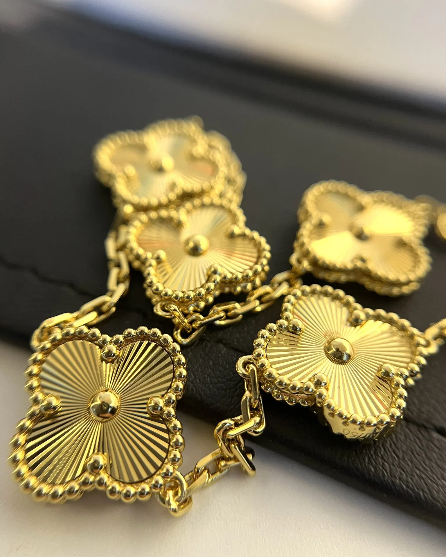 VANCLEEF 27FW LMWCZDV 005 팔찌 13