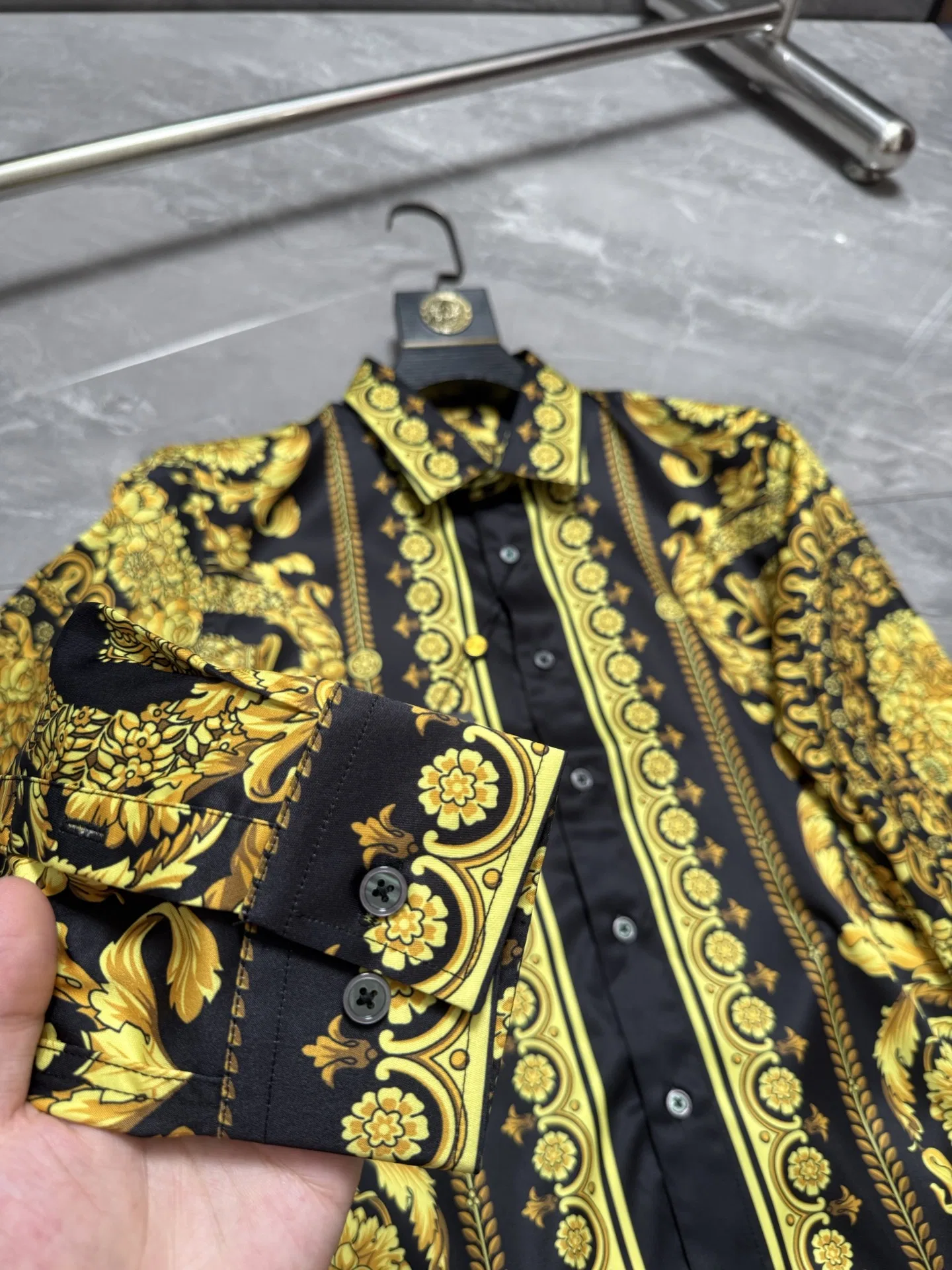 VER 27FW QVMOVCT 010 셔츠 7