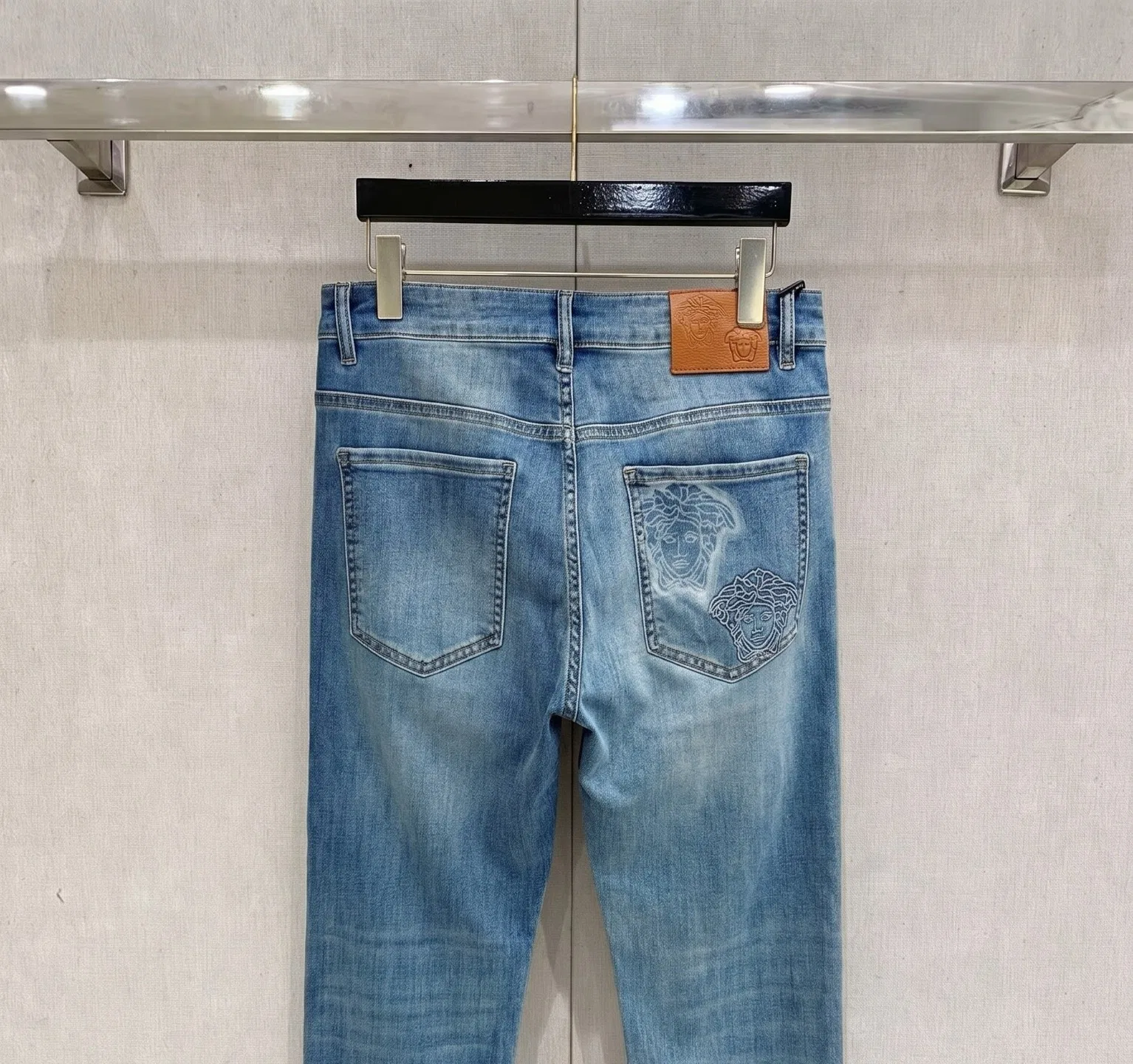 VER 27FW QVMOVCT 012 데님팬츠 7