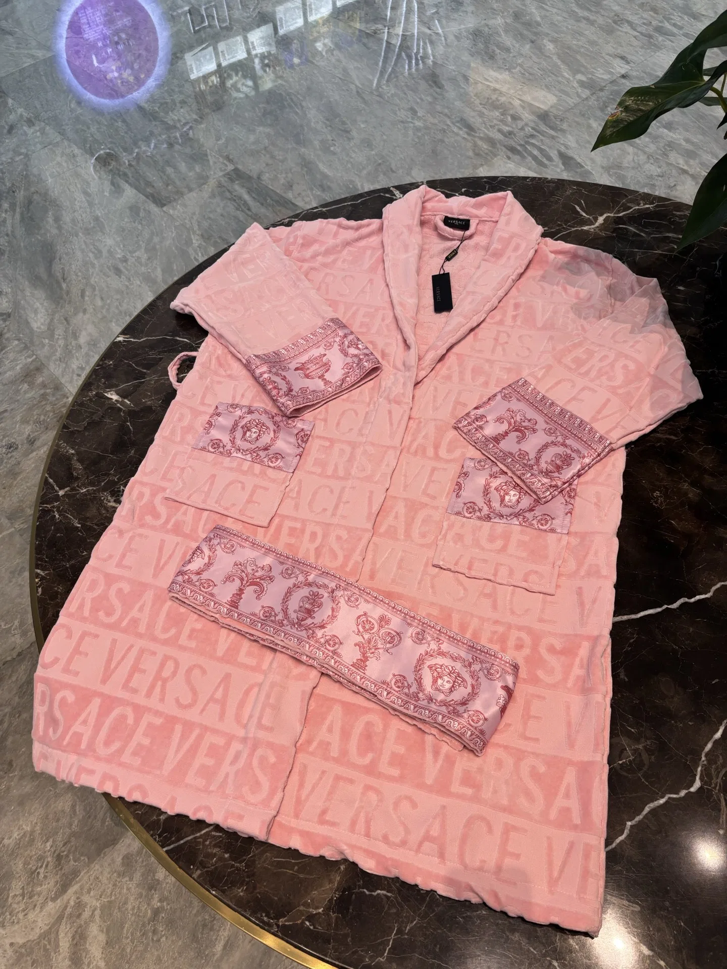 VER 27FW VPRFPGY 001 가운 15