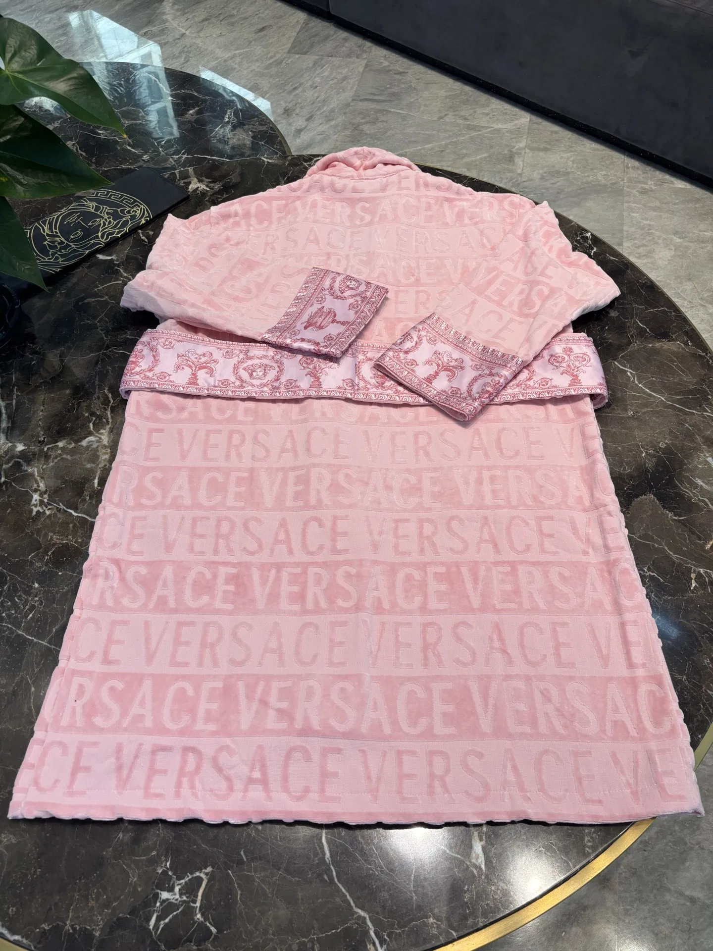 VER 27FW VPRFPGY 001 가운 17