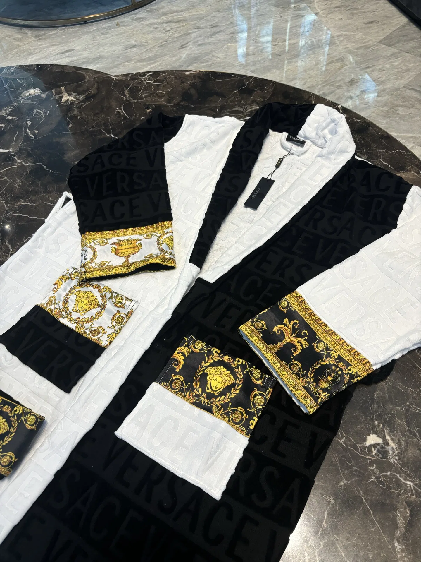 VER 27FW VPRFPGY 001 가운 42