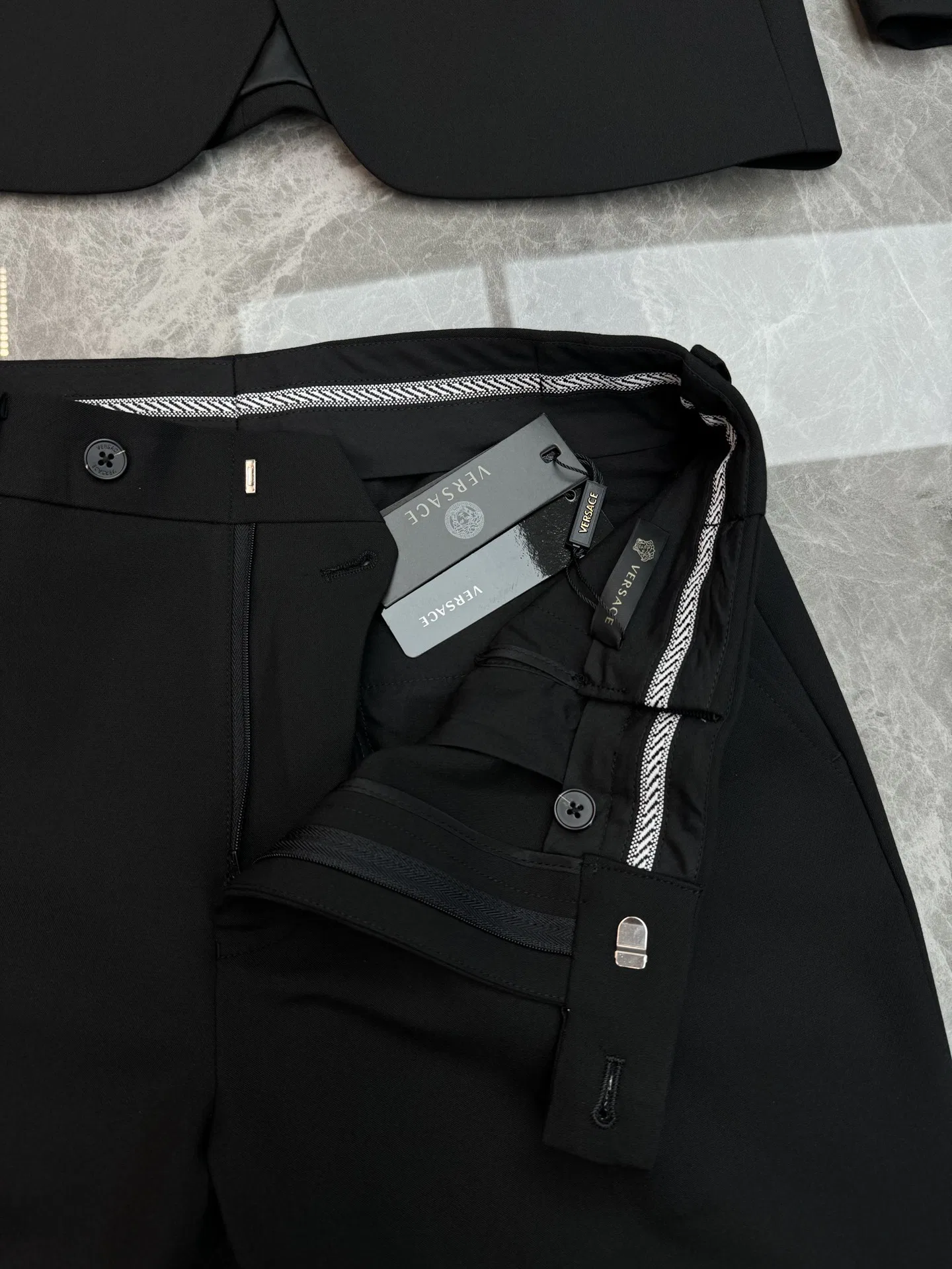 VER 27FW YSLKXHP 002 슬랙스 8