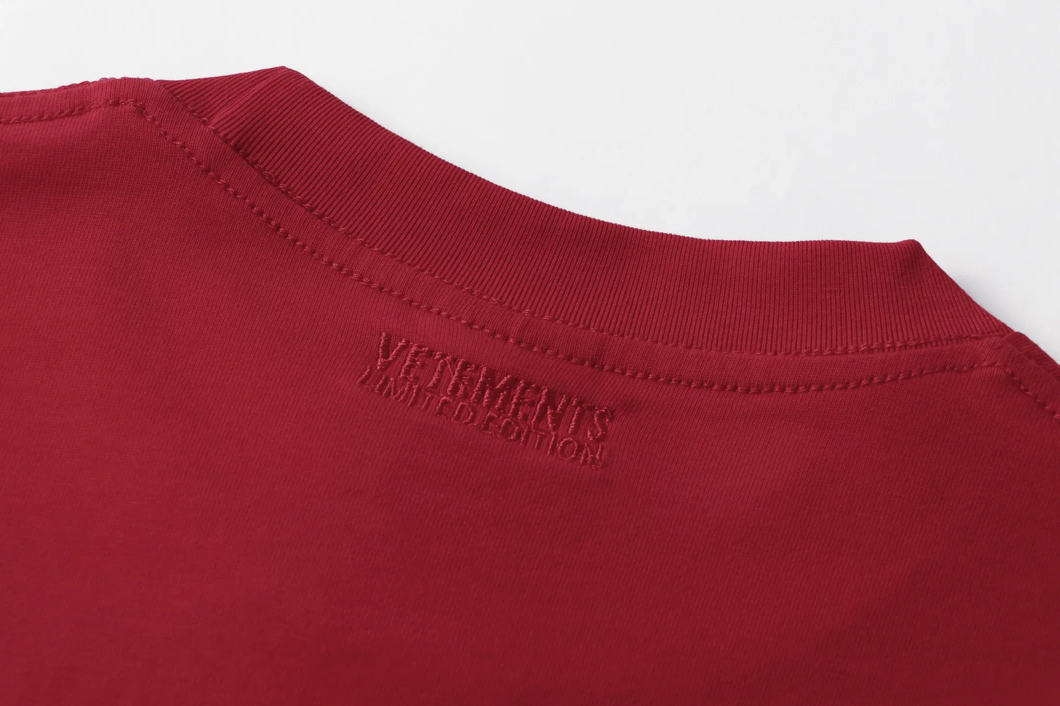 VETEMENTS 27FW GYYOCNS 018 반팔티셔츠 13
