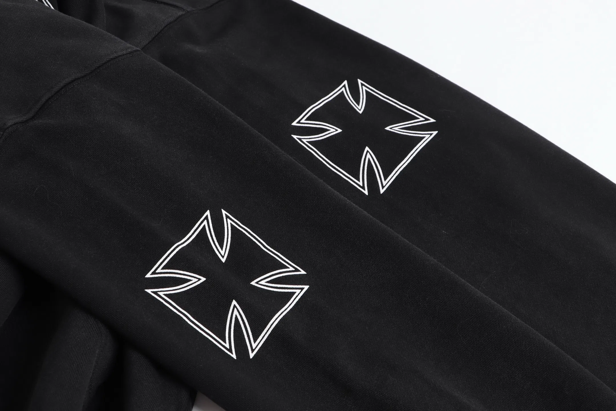 VETEMENTS 27FW GYYOCNS 021 후드 11