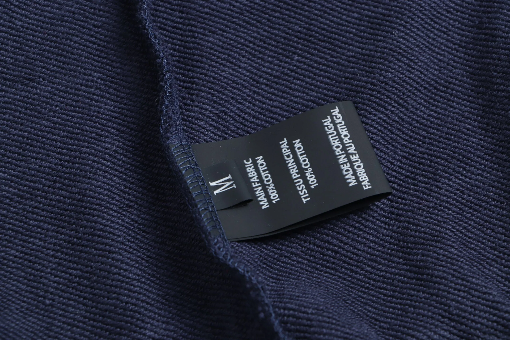 VETEMENTS 27FW GYYOCNS 025 집업후드 8