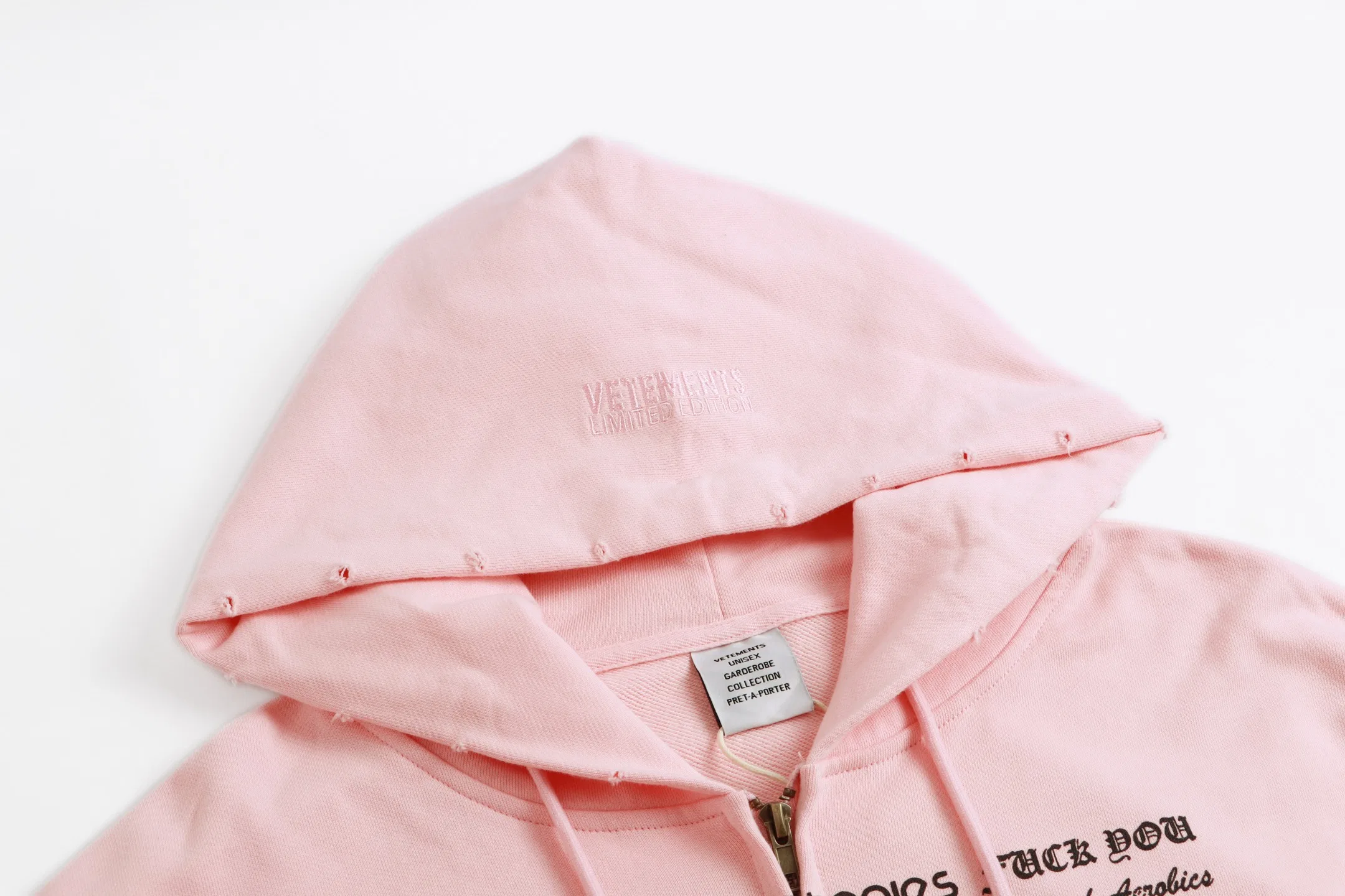 VETEMENTS 27FW GYYOCNS 030 집업후드 10
