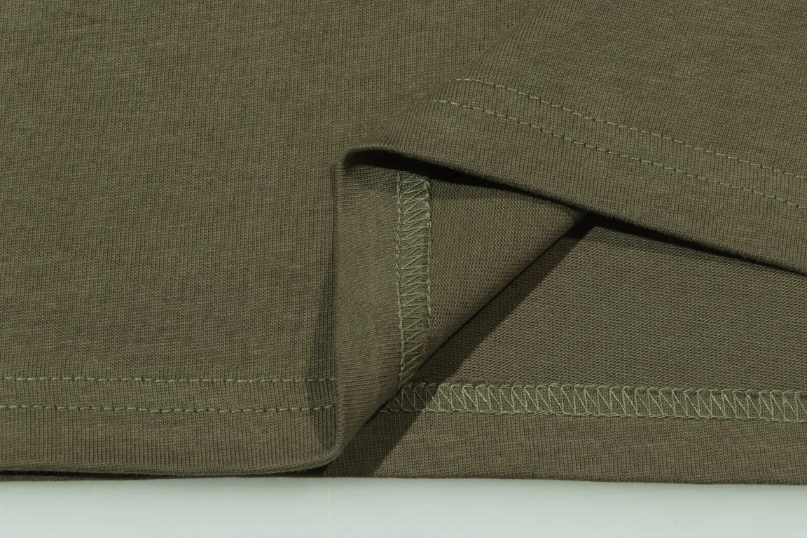 VETEMENTS 27FW GYYOCNS 037 반팔티셔츠 11