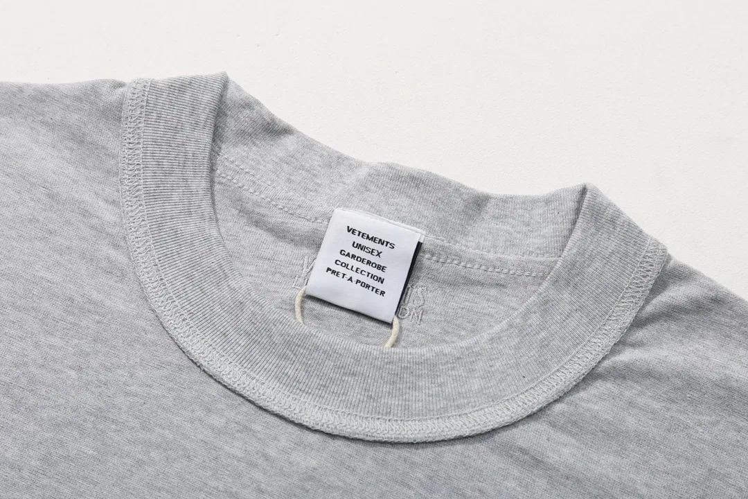 VETEMENTS 27FW ZDJWGZS 044 반팔티셔츠 9