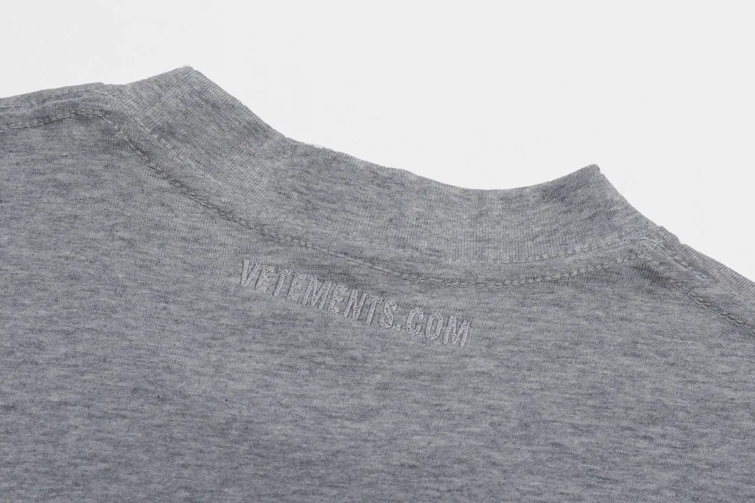 VETEMENTS 27FW ZDJWGZS 068 반팔티셔츠 9