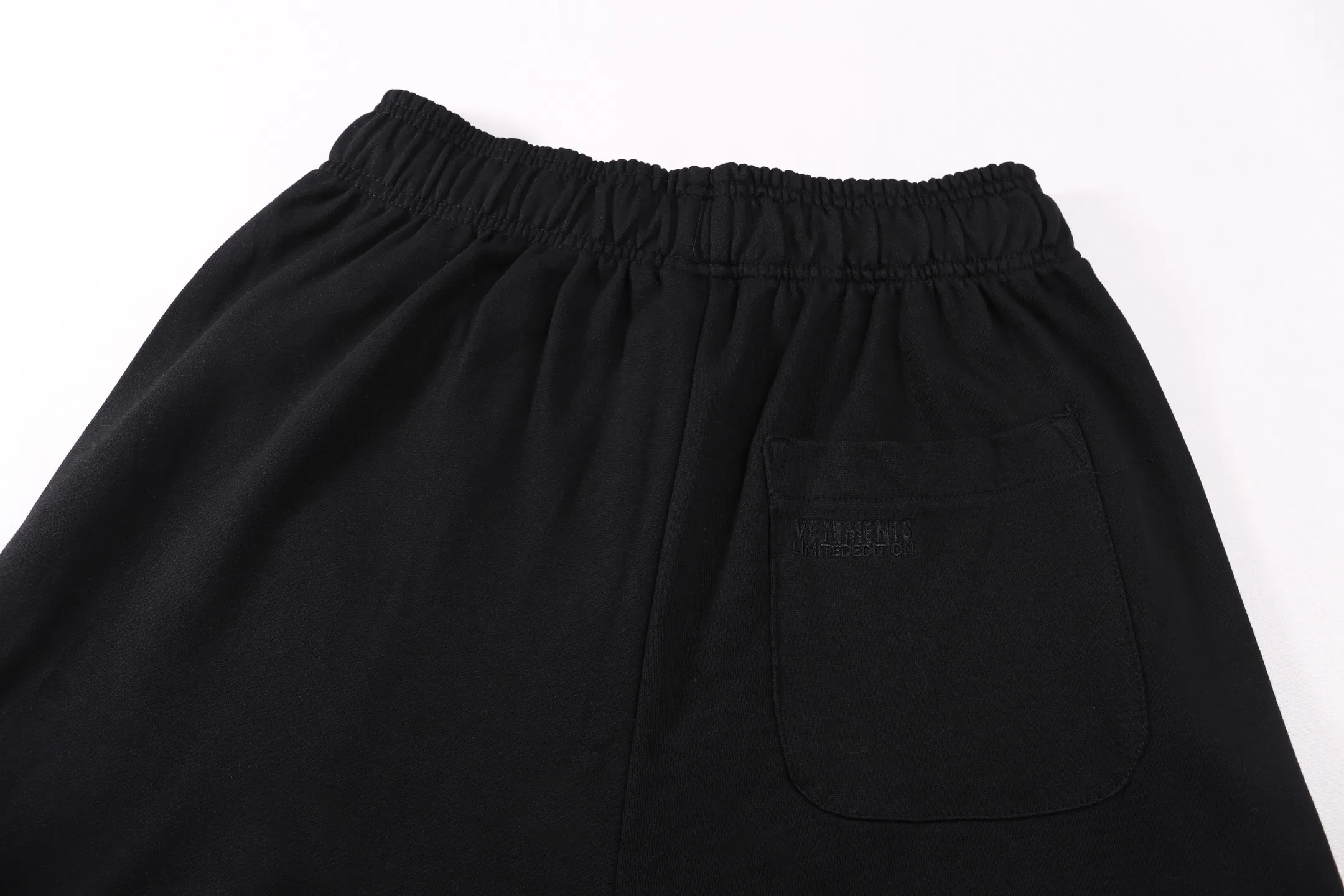 VETEMENTS 27FW ZDJWGZS 165 스웻팬츠 8