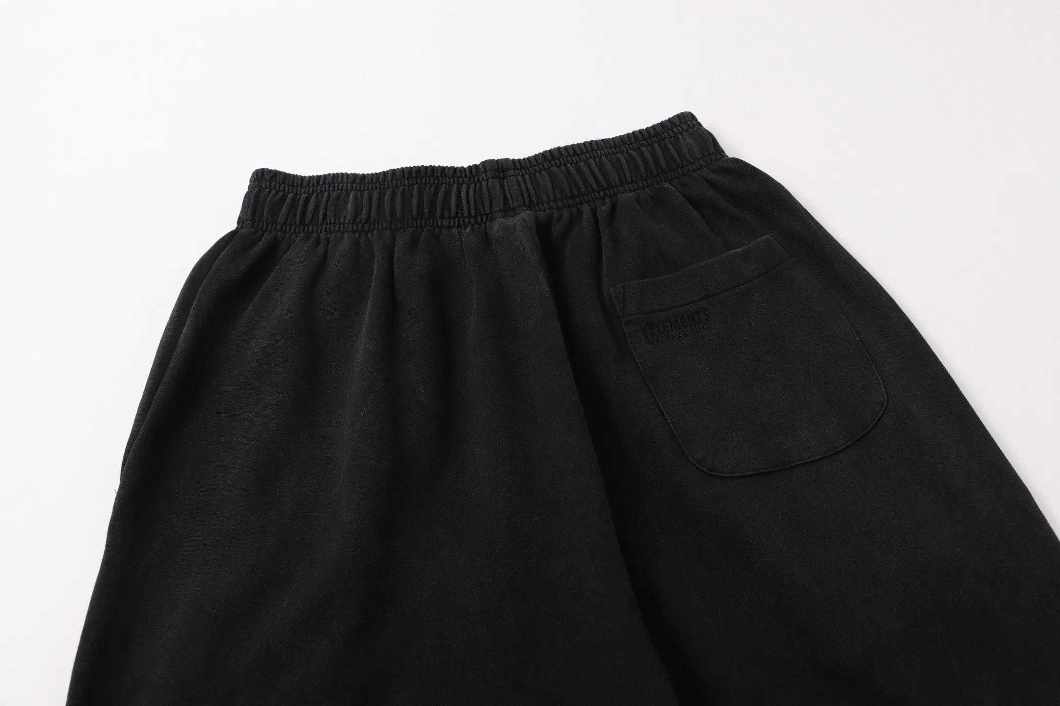 VETEMENTS 27FW ZDJWGZS 176 스웻팬츠 14