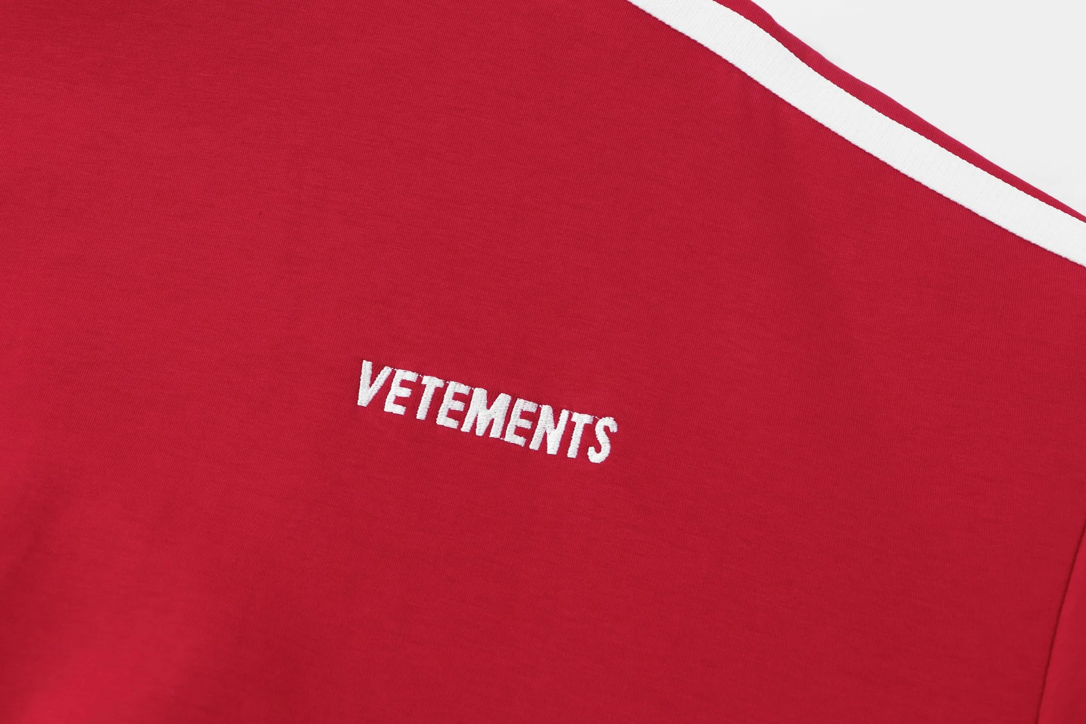 VETEMENTS 27FW ZDJWGZS 187 자켓 14