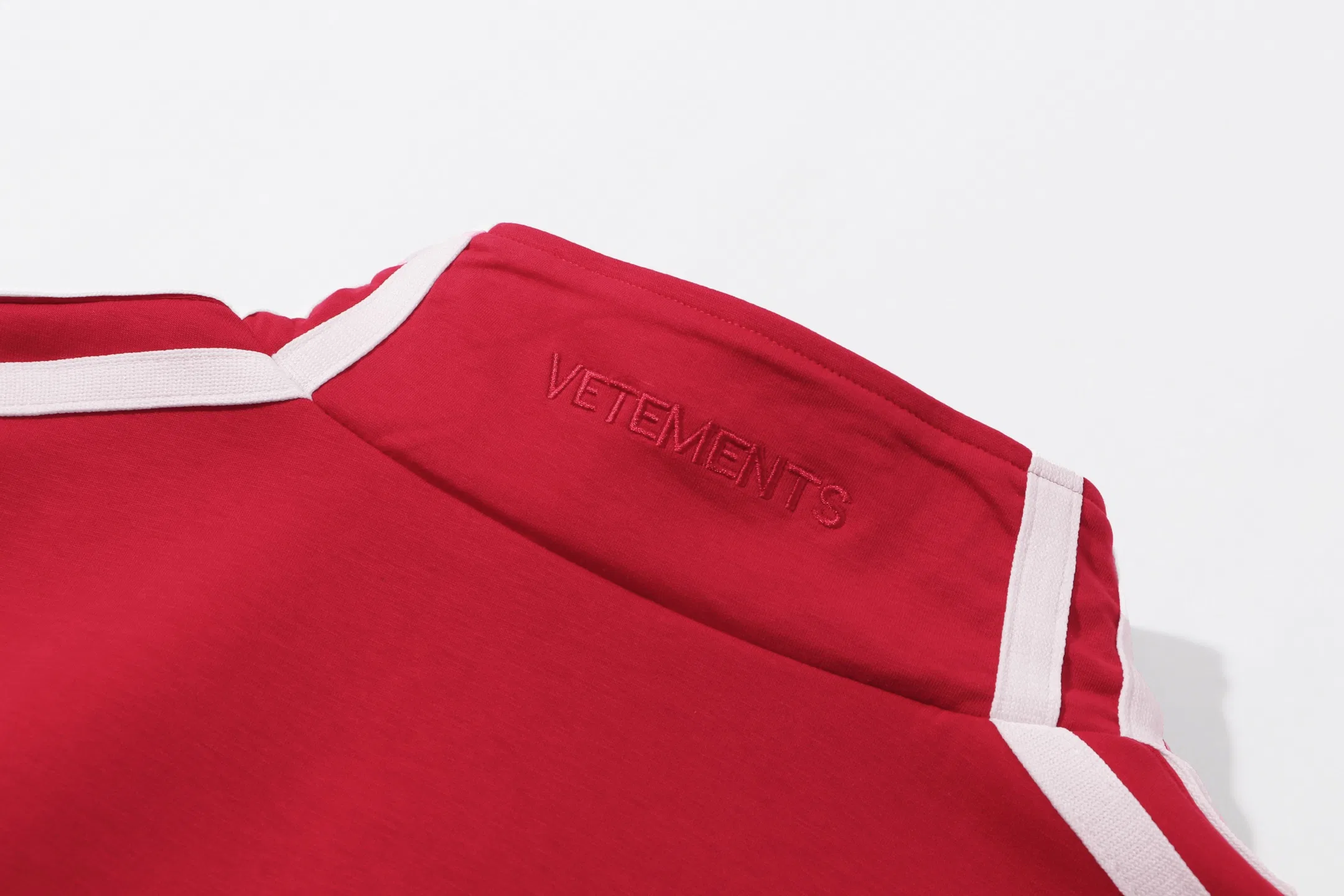 VETEMENTS 27FW ZDJWGZS 190 자켓 7