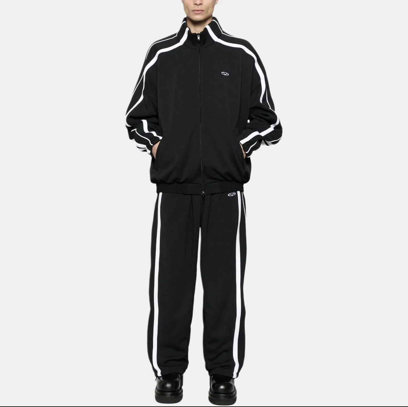 VETEMENTS 27FW ZDJWGZS 190 자켓 9