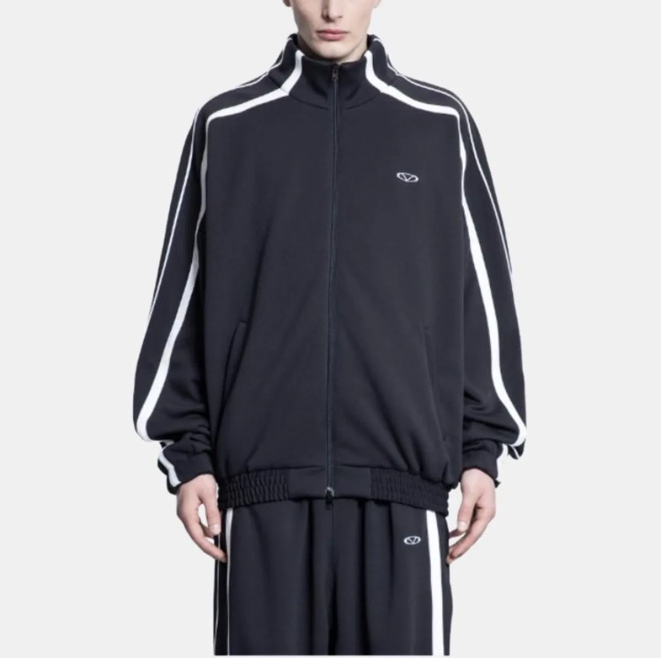 VETEMENTS 27FW ZDJWGZS 190 자켓 11