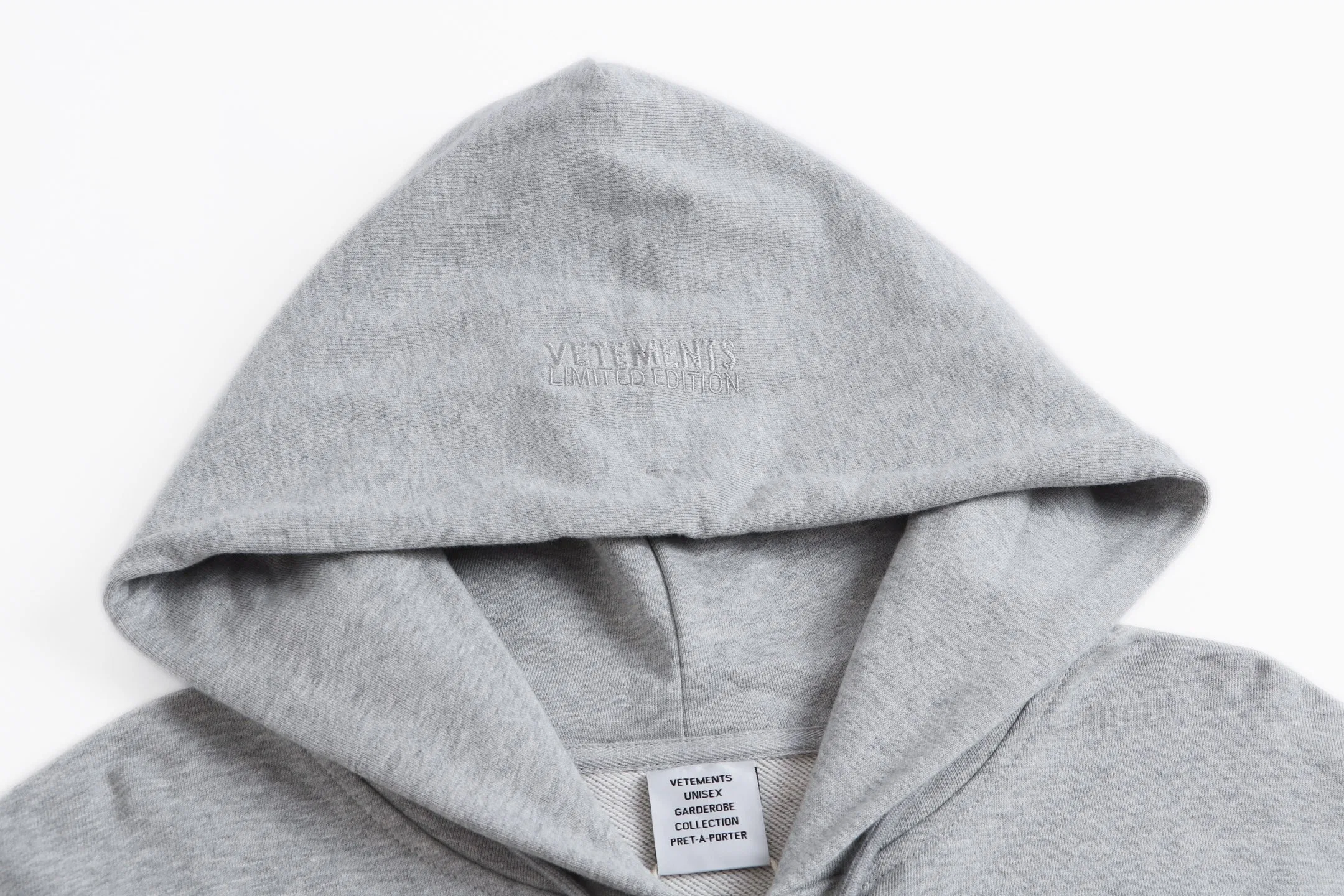 VETEMENTS 27FW ZDJWGZS 200 집업후드 11