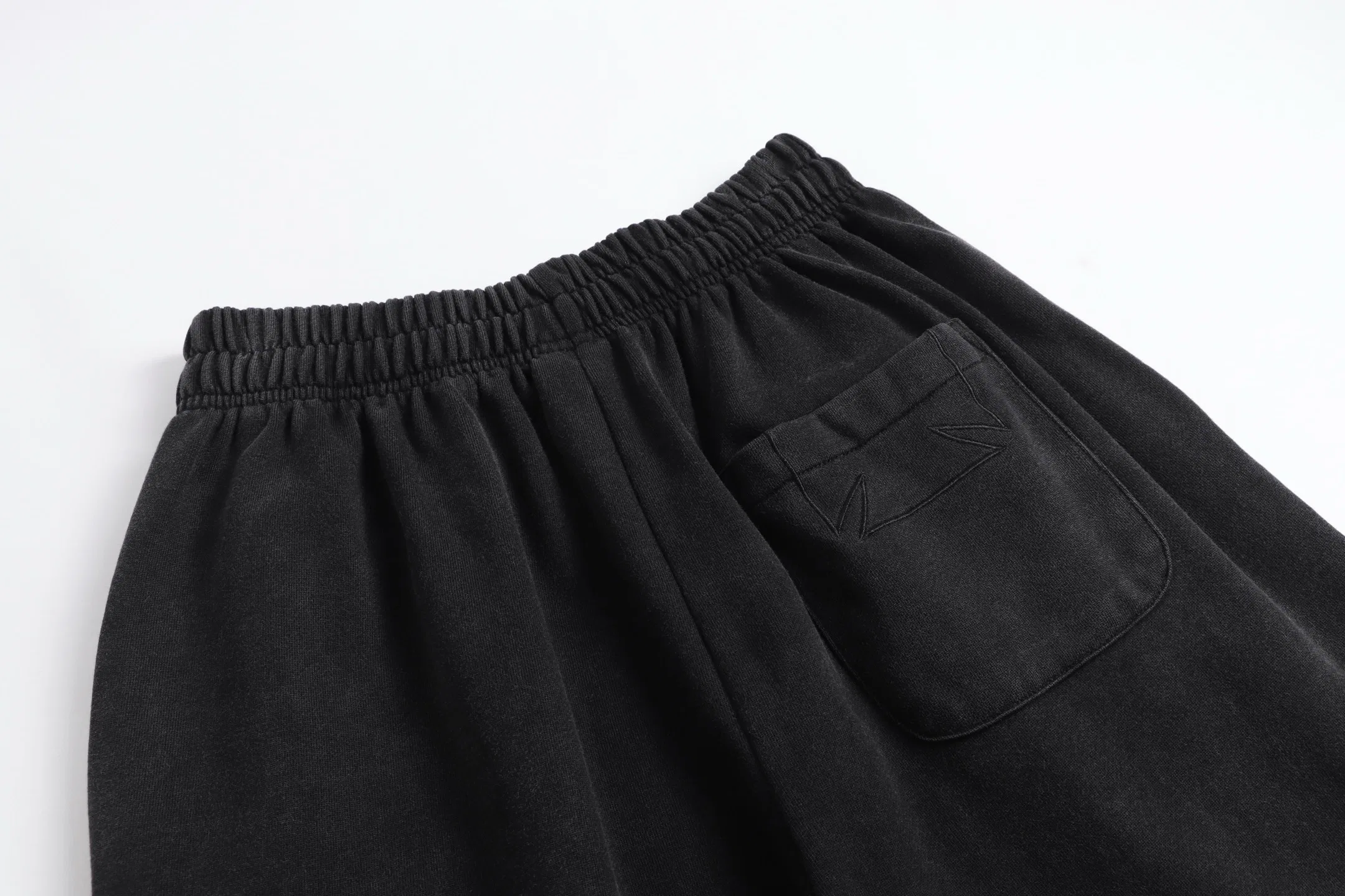 VETEMENTS 27FW ZDJWGZS 202 스웻팬츠 10
