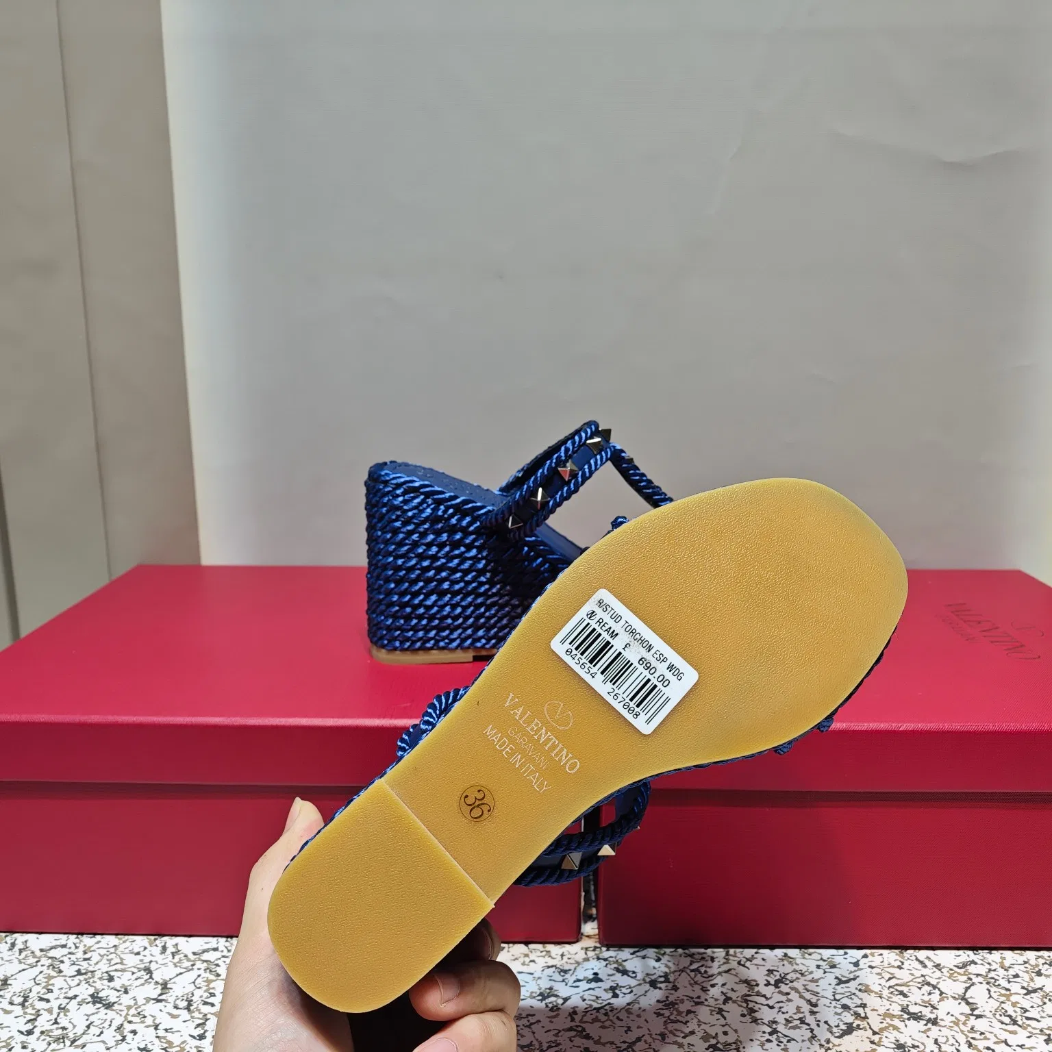 VL 27FW GXUYQIA 003 샌들 8
