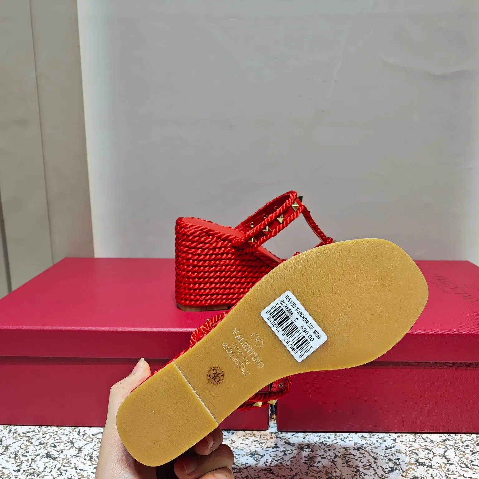VL 27FW GXUYQIA 003 샌들 17