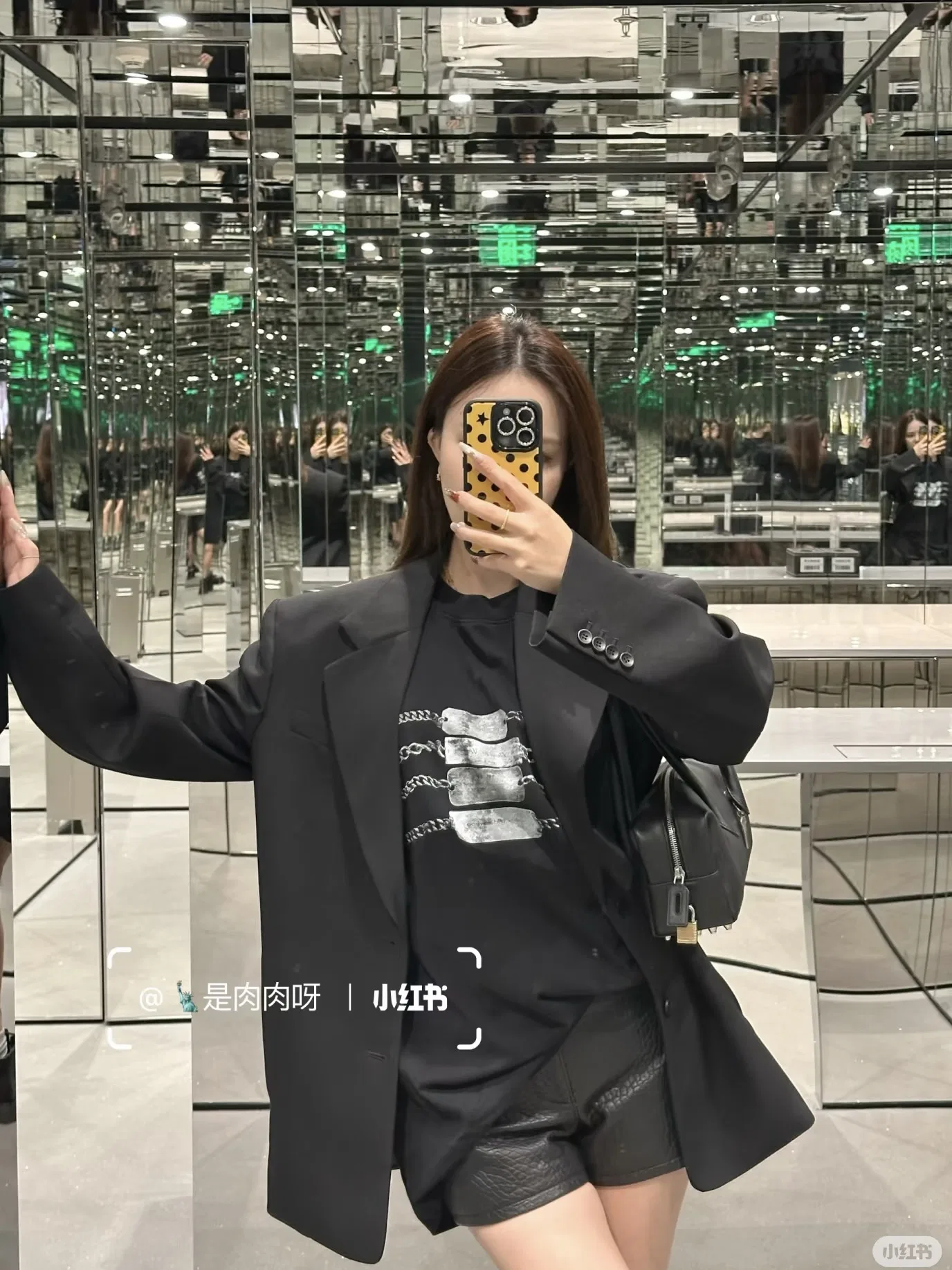 WANG 27FW HVUBMXY 001 반팔티셔츠 9