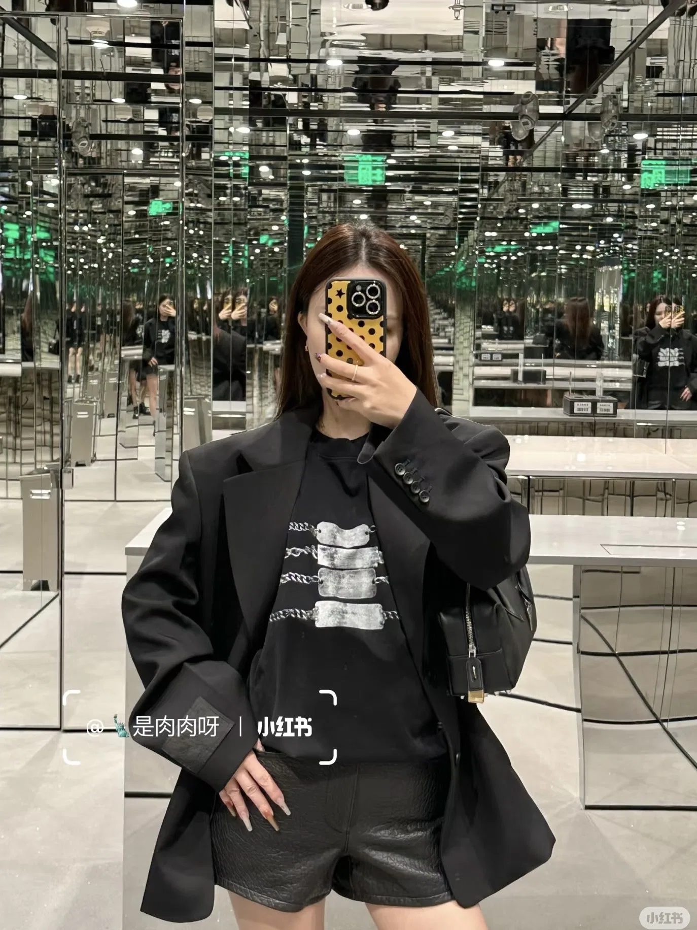 WANG 27FW HVUBMXY 001 반팔티셔츠 10