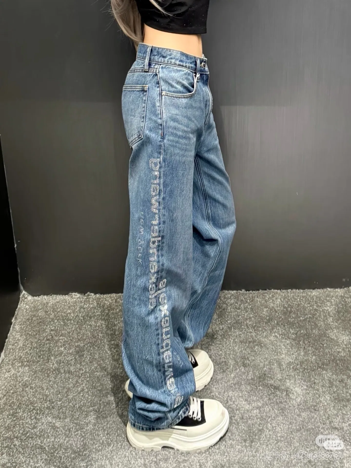 WANG 27FW IWONUTX 002 데님팬츠 9